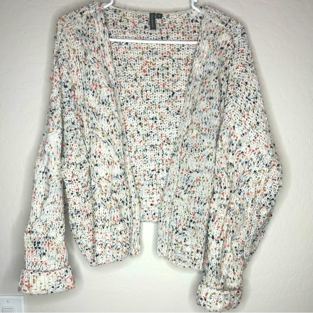 Moon & Madison Women Size M Multi Colored Open Front Boxy Cropped Cardigan
